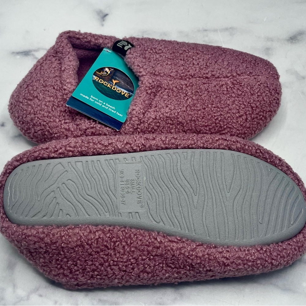 Rockdove Slippers - NWT